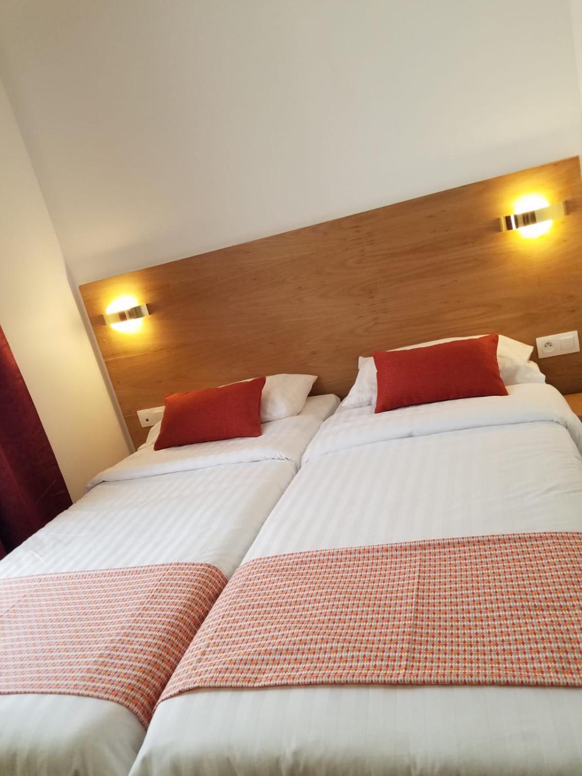 Dupleix Hotel ปารีส ภายนอก รูปภาพ